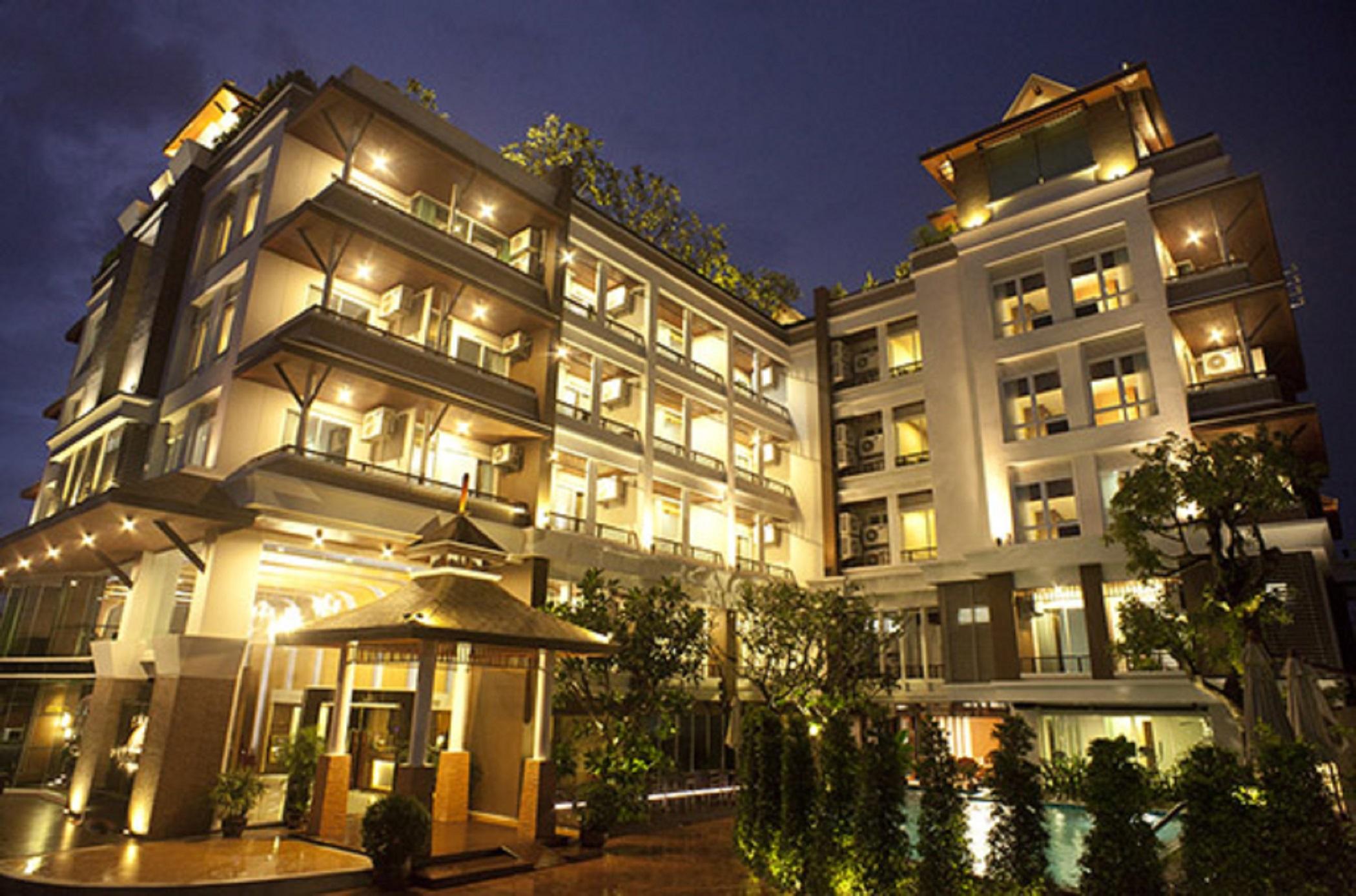 Suvarnabhumi Suite Hotel Bangkok Exterior photo